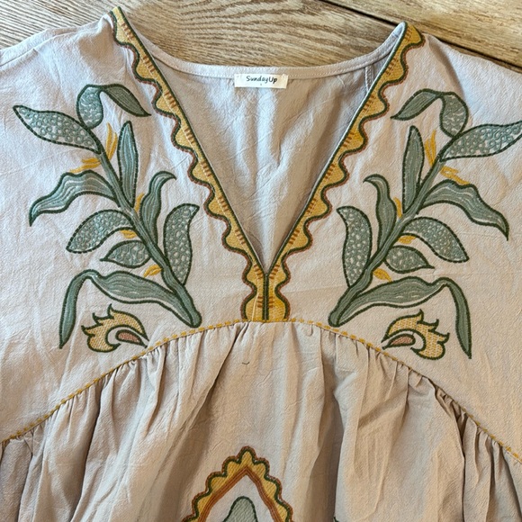 Water Every Sunday Merin Embroidery Mini Tunic Dress - Picture 2 of 4